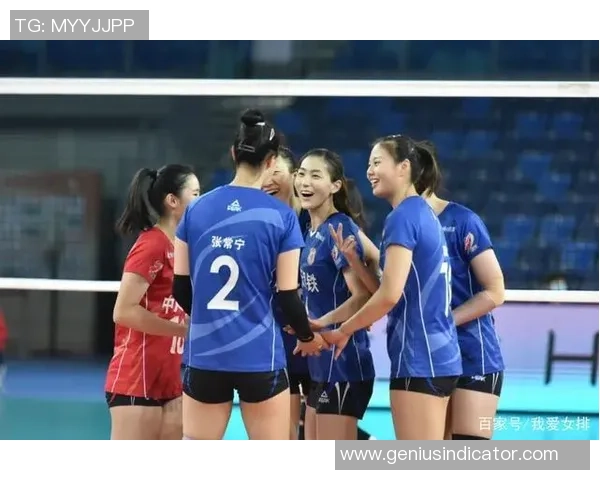 杭州排球队与成都排球队赛后战术分析与复盘探讨 杭州排球队与成都排球队赛后战术分析与复盘探讨